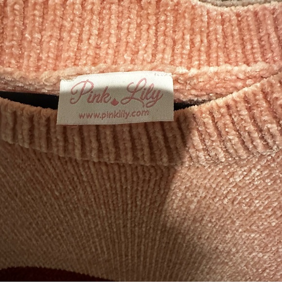 Oversized Chenille Sweater - Picture 3 of 3